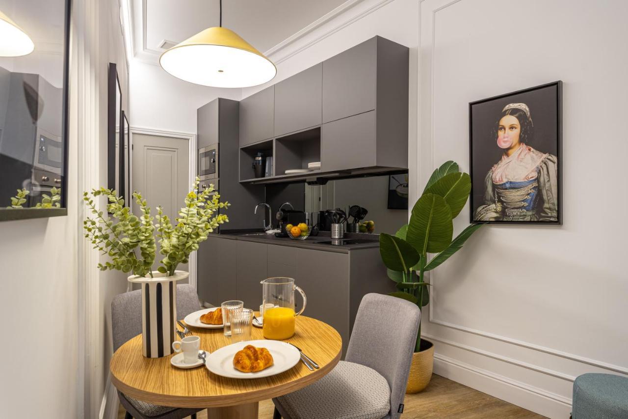 Aspasios Abada Apartments Madrid Buitenkant foto
